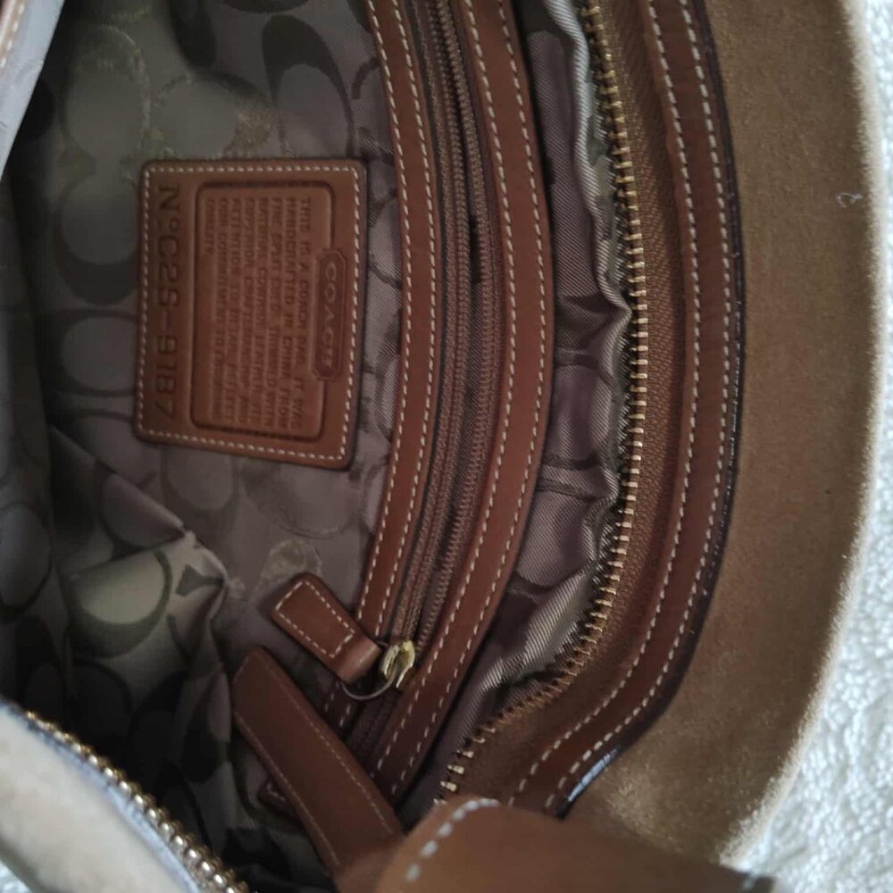 Coach shoulder bag, Used, Tan, NO: C2s-9187 - Picture 4 of 9